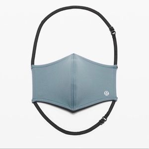 Lululemon Double Strap Face Mask